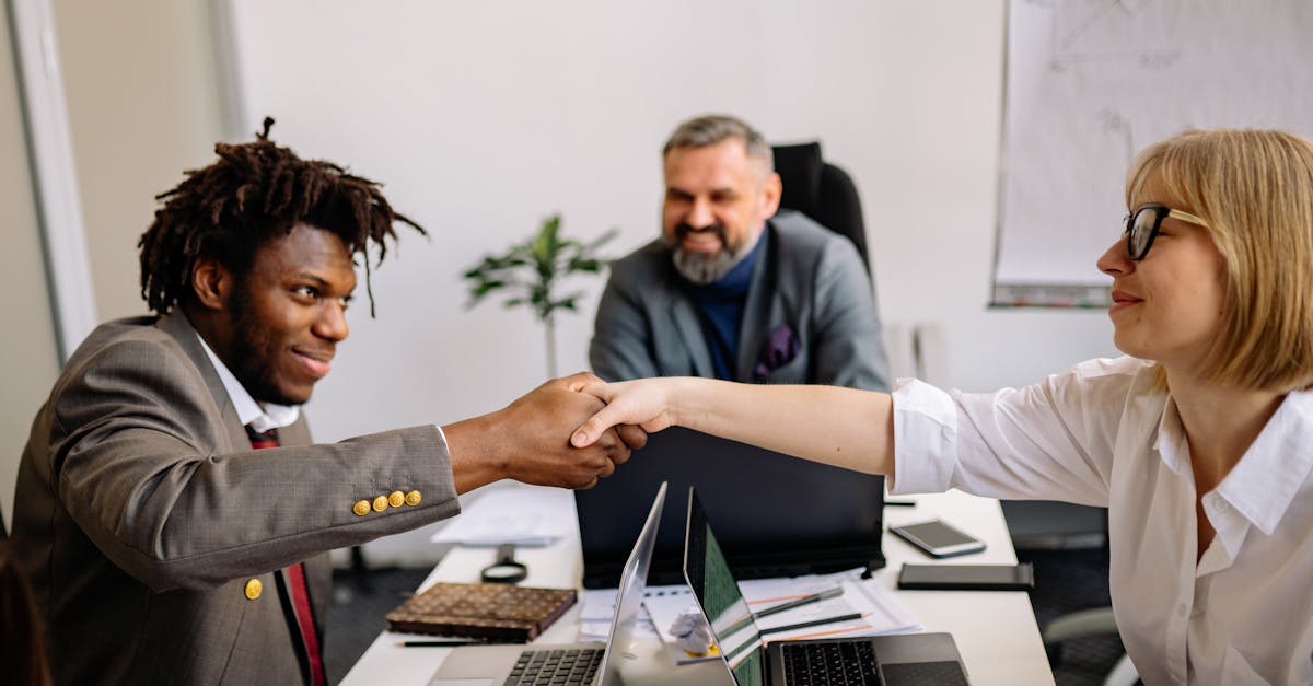 国外微信号:如何避免在使用流量卡时遇到技术难题和知识空缺?