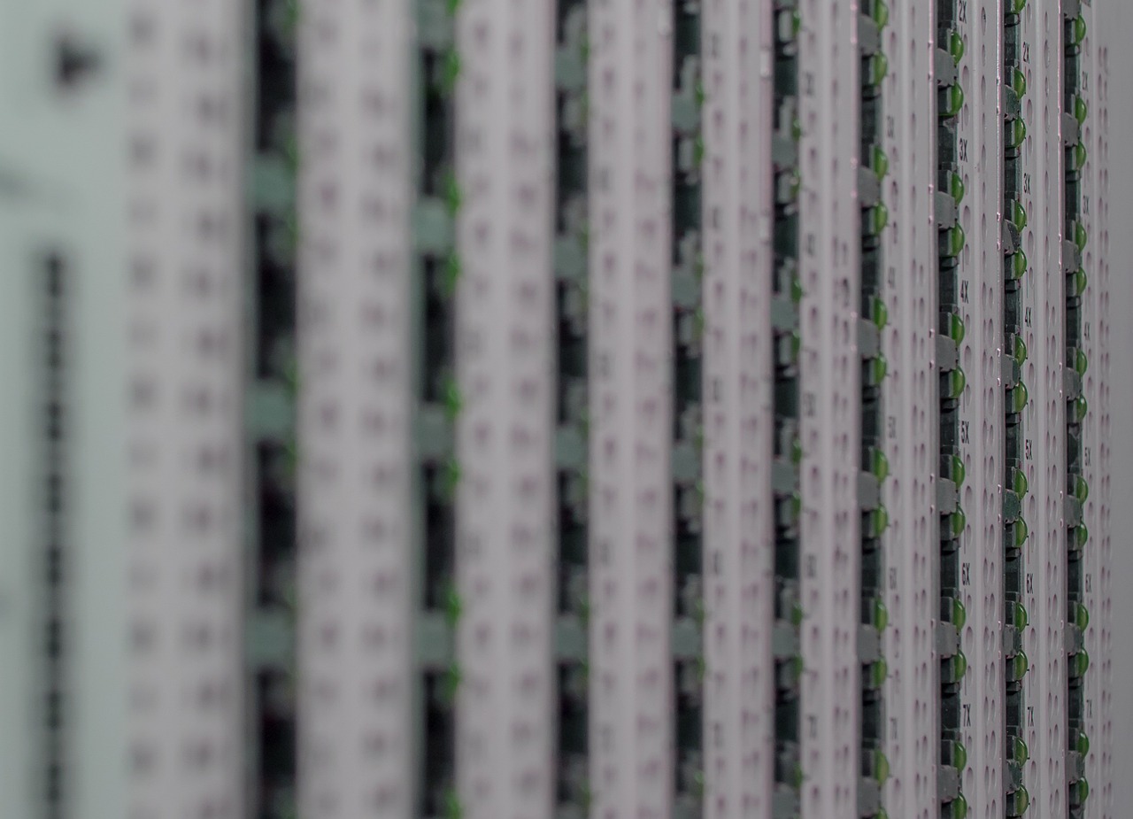 丰信移动实名账号:购买视频监控平台